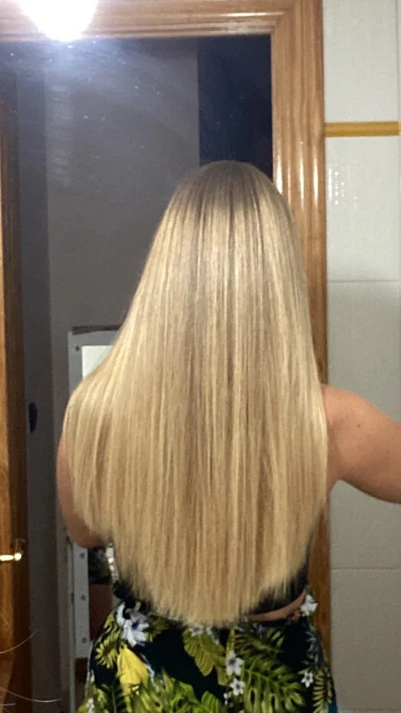 Trabajo de peluquería: rubio luminoso