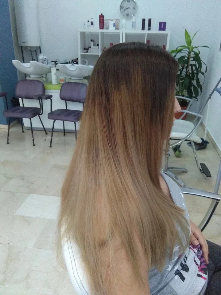 Trabajo de peluquería: corte corto texturizado